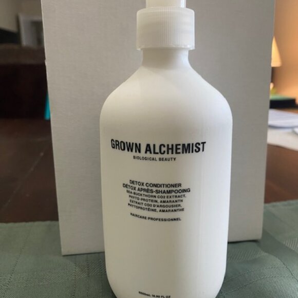Grown Alchemist Detox Conditioner – 500 mL/16.9 oz - Picture 1 of 4